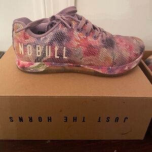 No bull flower shoes